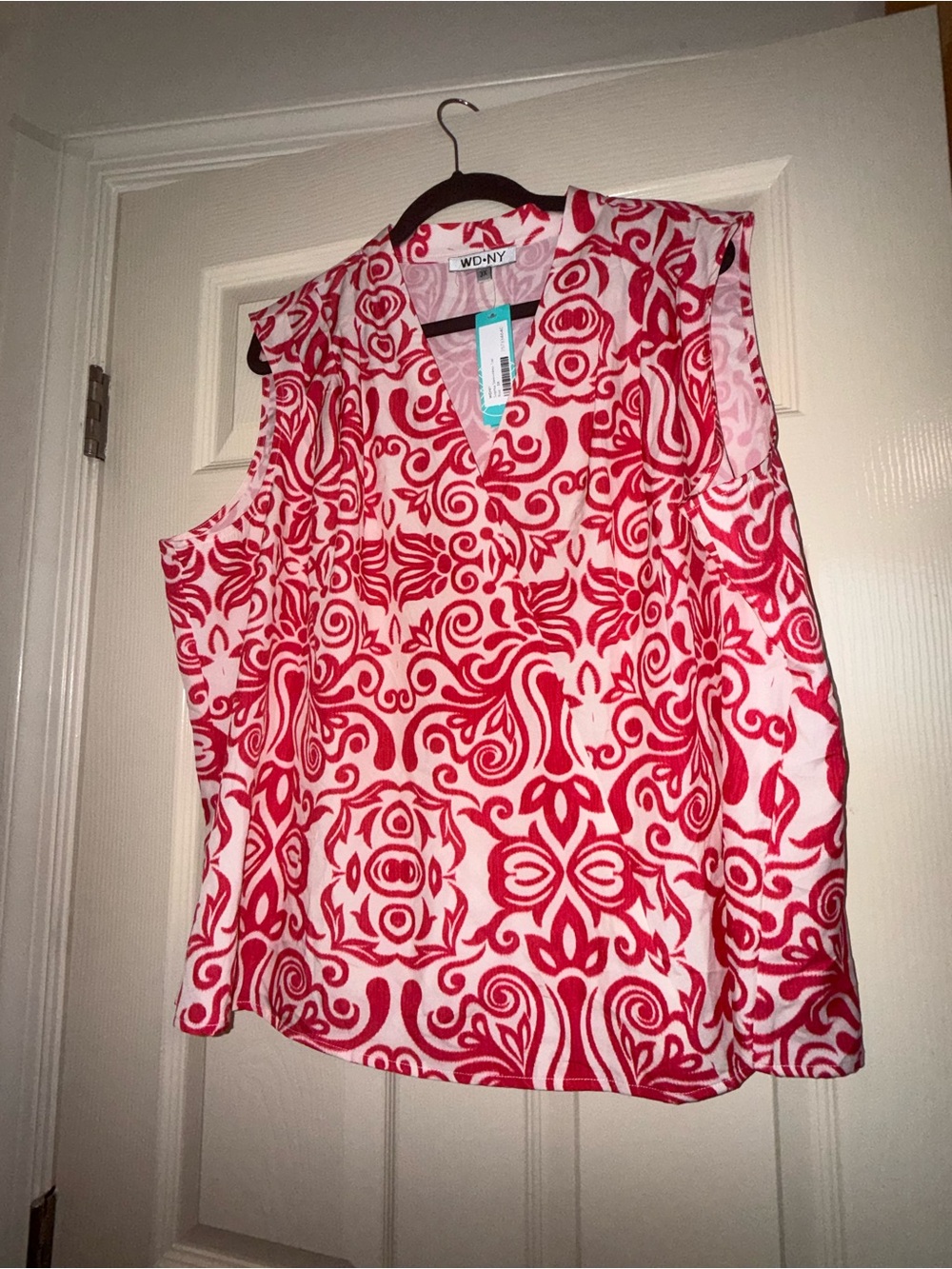 WD.NY Red & Pink Printed V-Neck Sleeveless Top
